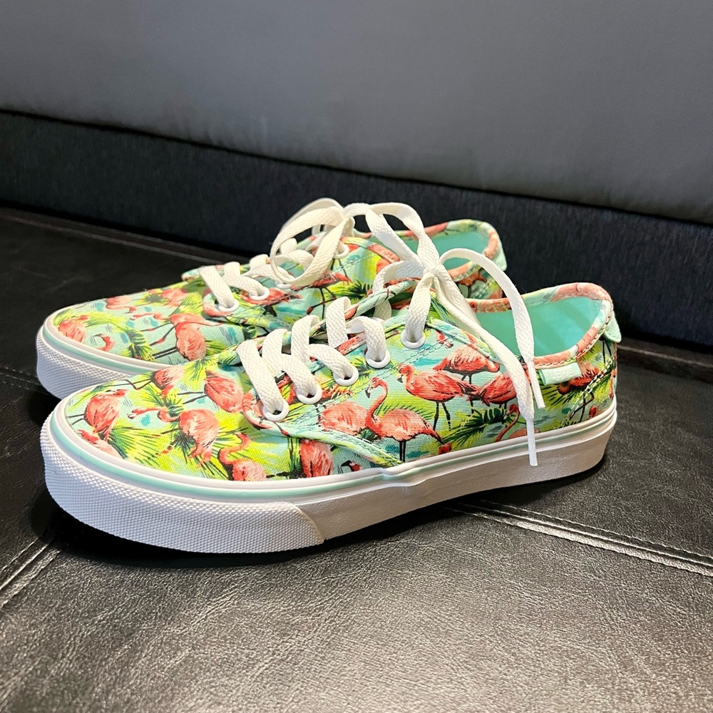 Flamingo Vans - Brand New